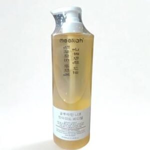 Meerah Glutathione and Niacinamide Body Wash bottle designed for brightening and nourishing the skin, enriched with glutathione and niacinamide to help improve uneven skin tone, cleanse deeply, and support a smoother, radiant complexion.